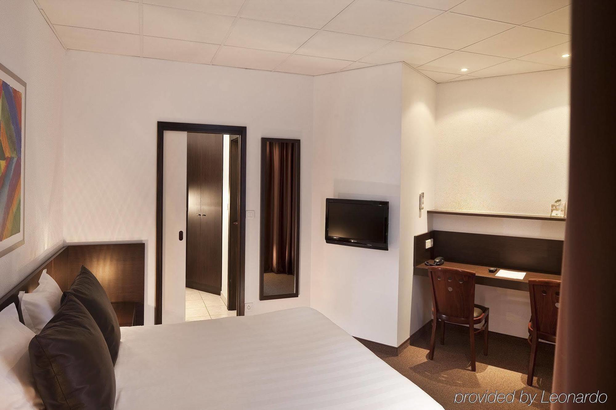 Hotel Le Bugatti Molsheim Exterior foto